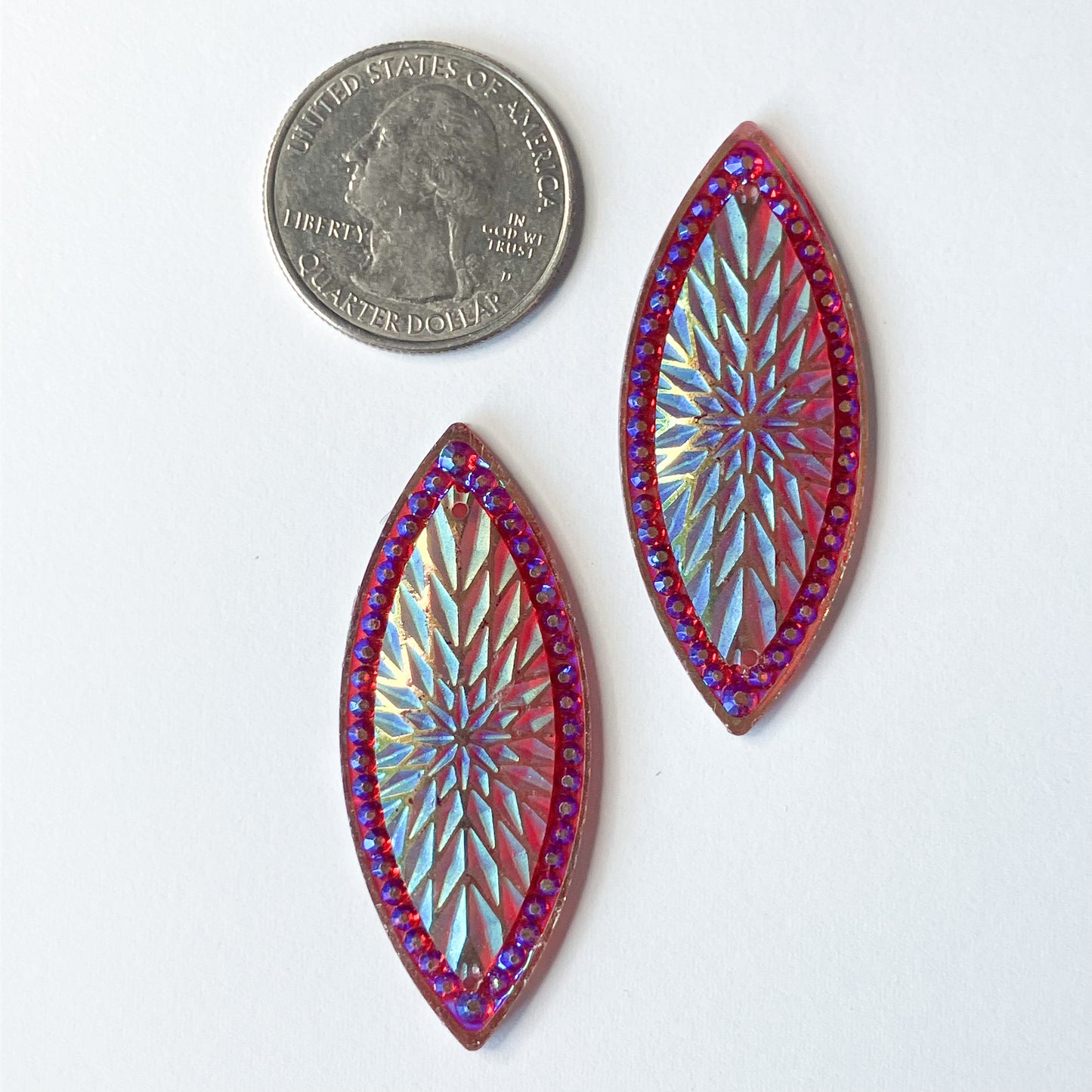 Red Starburst Horse Eye Resin Cabochons – Set of 6