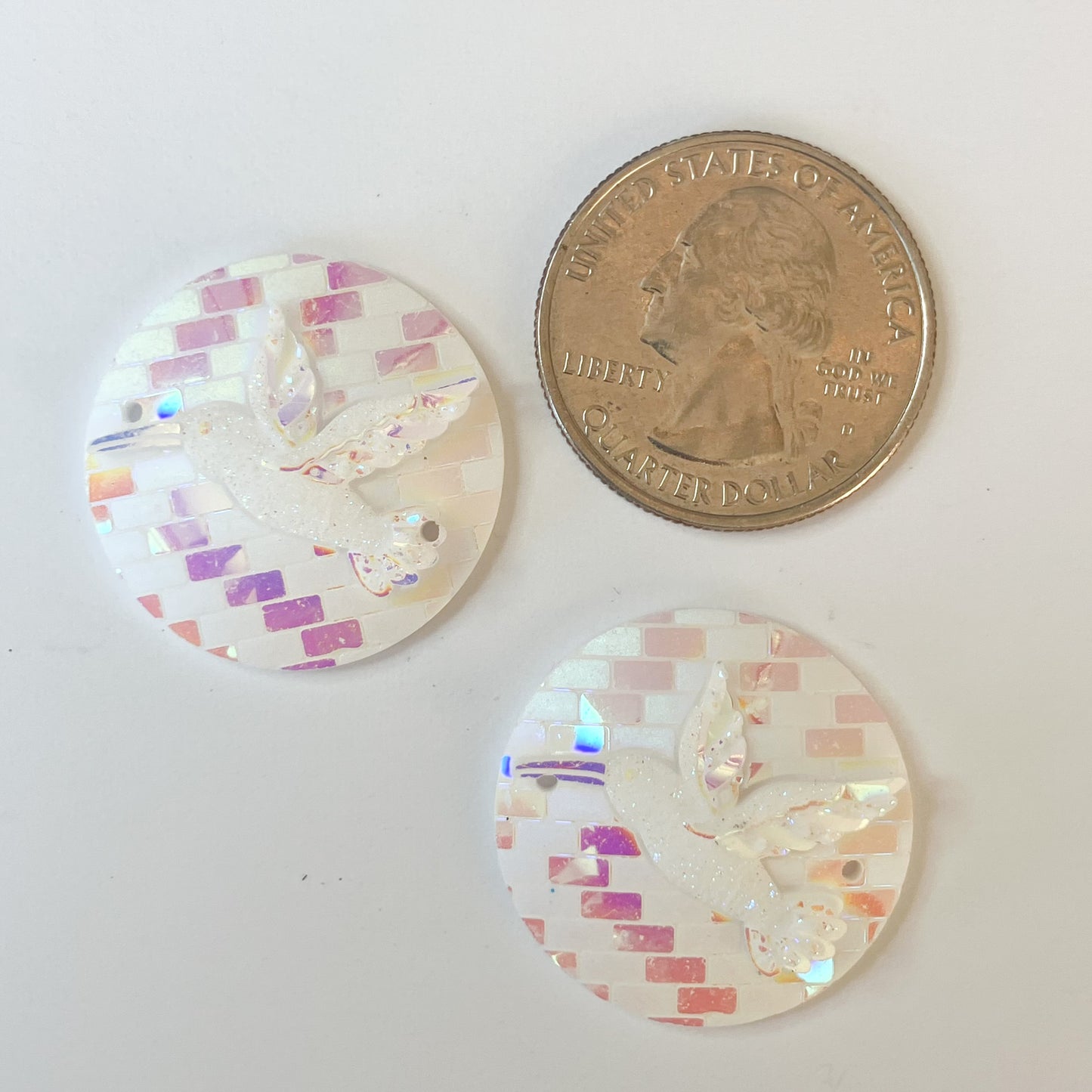 White Hummingbird Centers – Set of 2