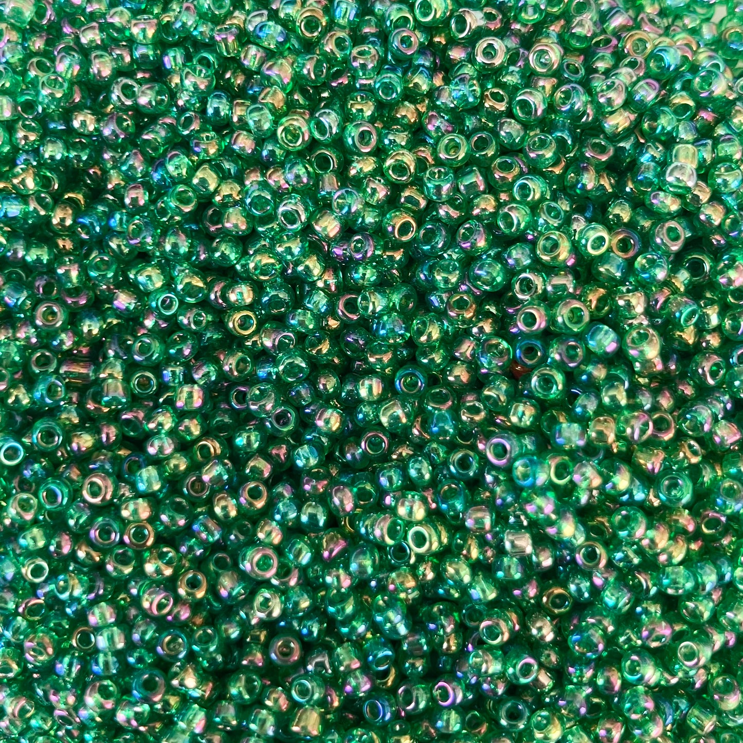 11/0 Toho Transparent Green Seed Beads – 50g Pack