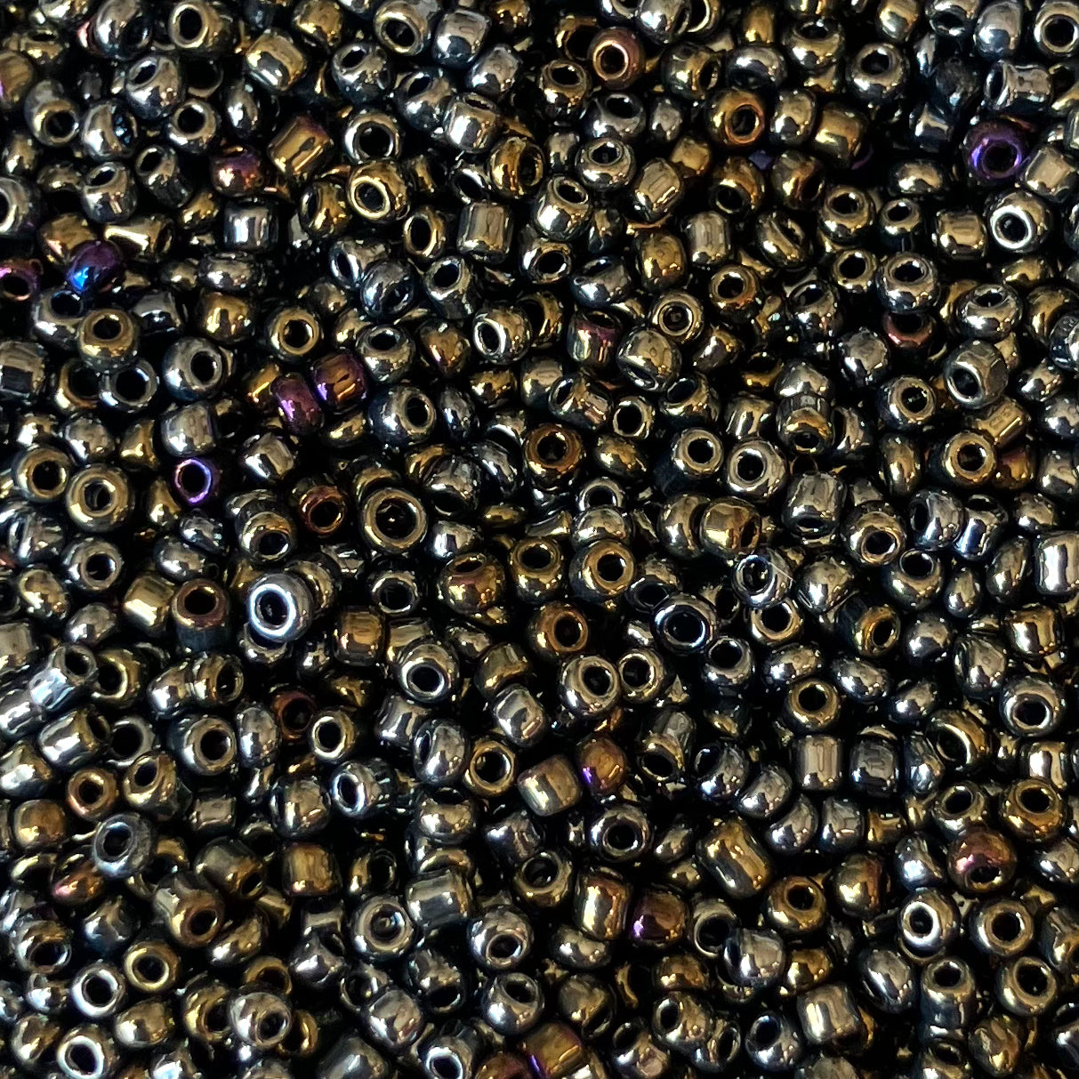 10/0 Metallic Seed Bead Mix – 50g Pack