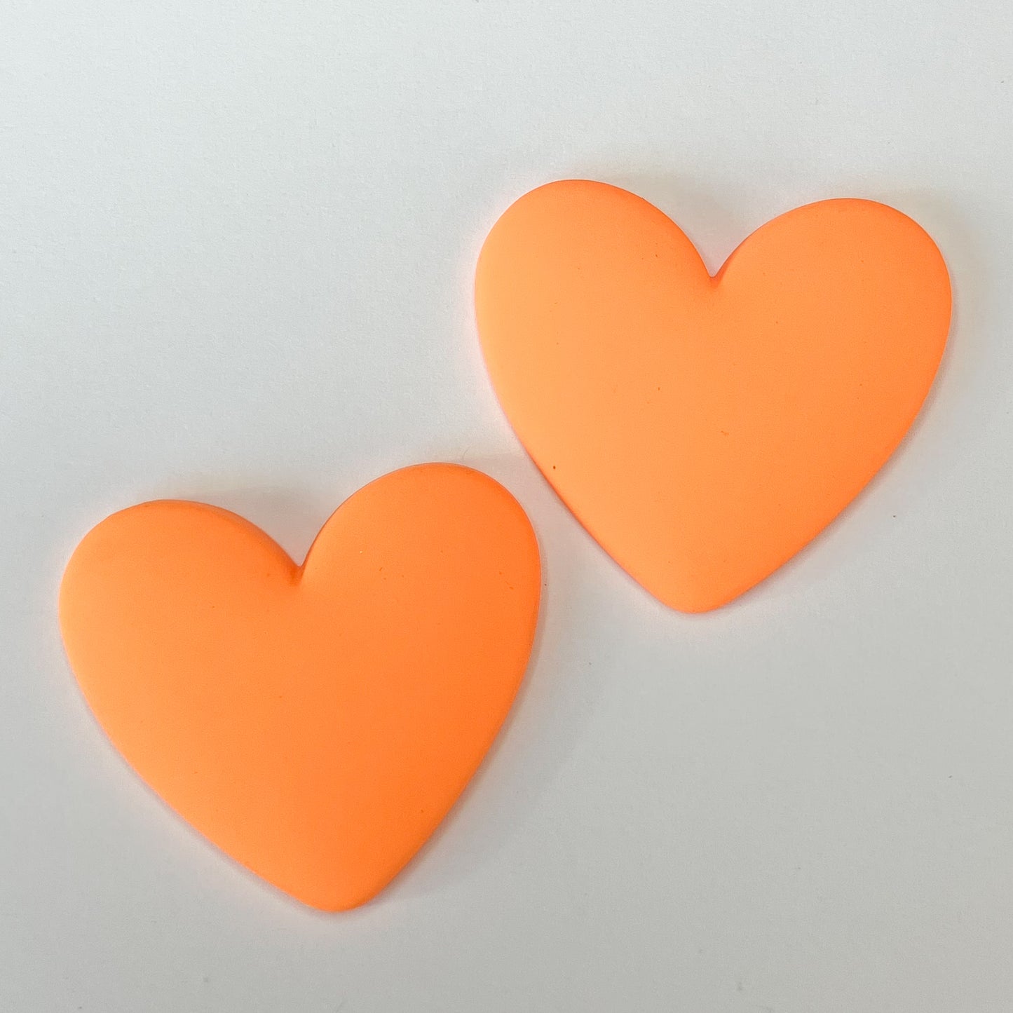 Neon Orange Flatback Resin Heart Cabochons – Set of 2