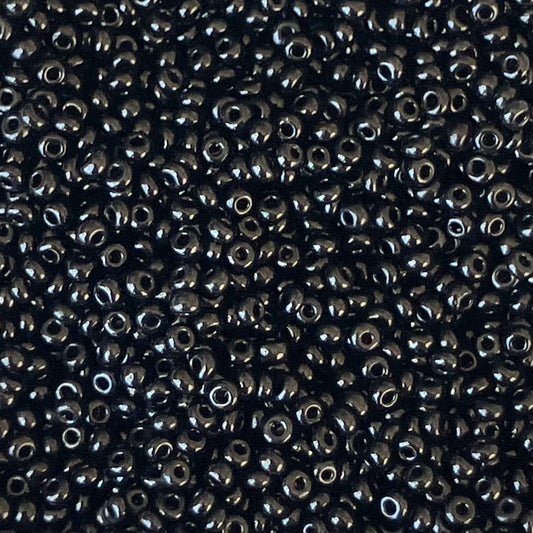 11/0 Black Opaque Seed Beads