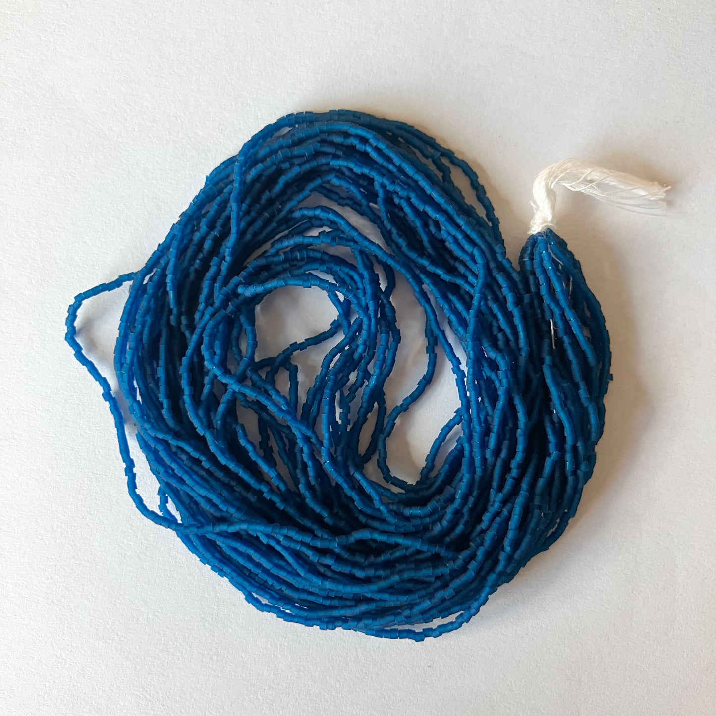 15/0 Matte Opaque Royal Blue Cut Tube Beads – 1mm Crow Cut Style