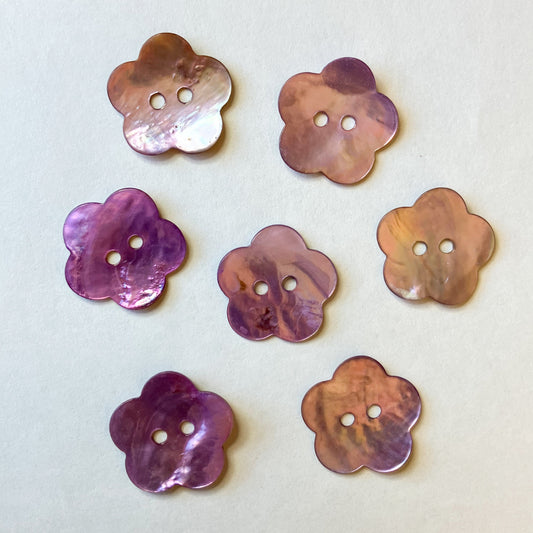 Purple Flower Shell Buttons – Set of 7 (1")