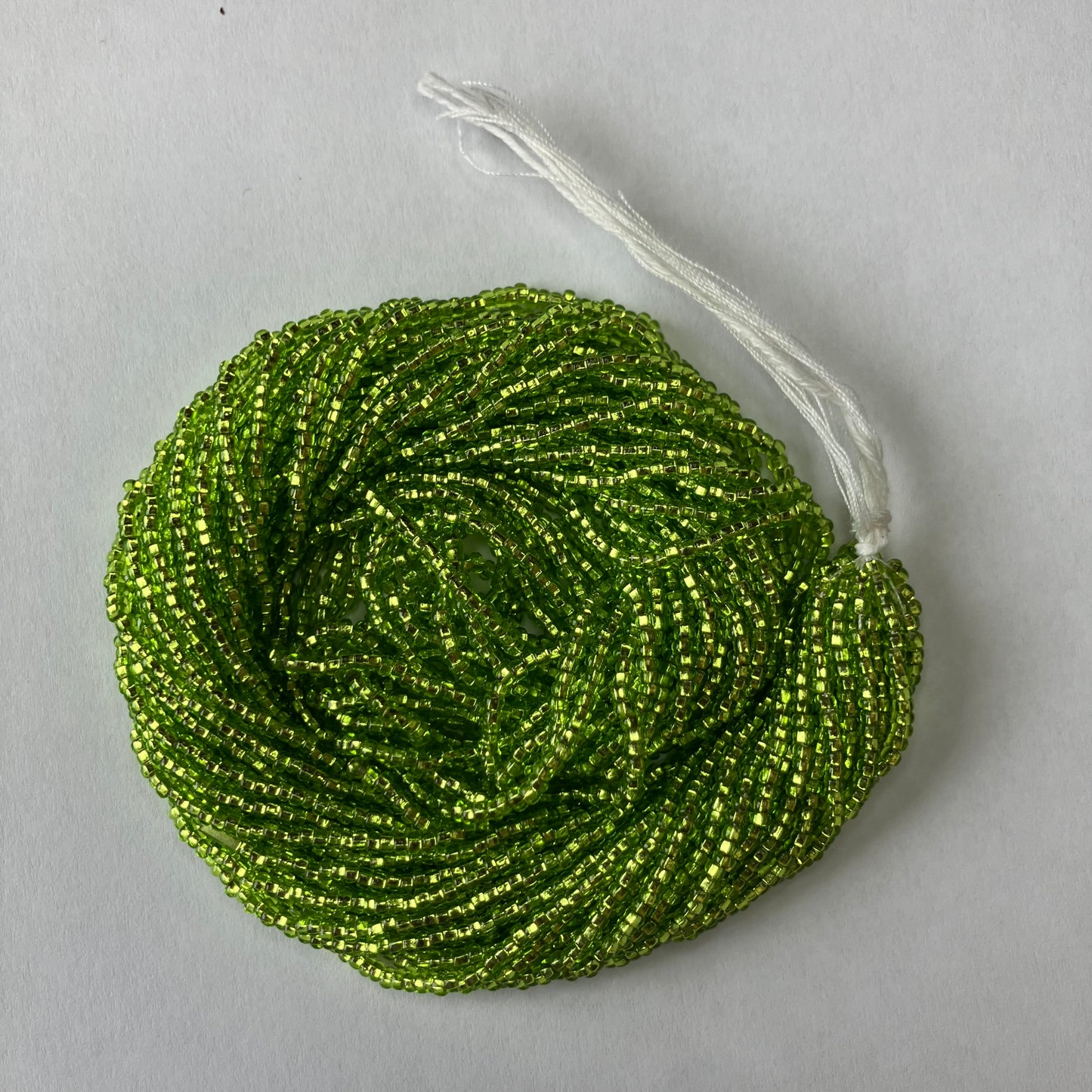 11/0 Silver-Lined Lime Green Seed Beads – Hank