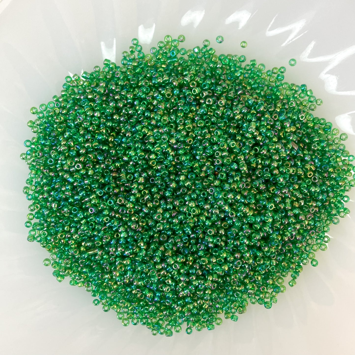 11/0 Toho Transparent Green Seed Beads – 50g Pack
