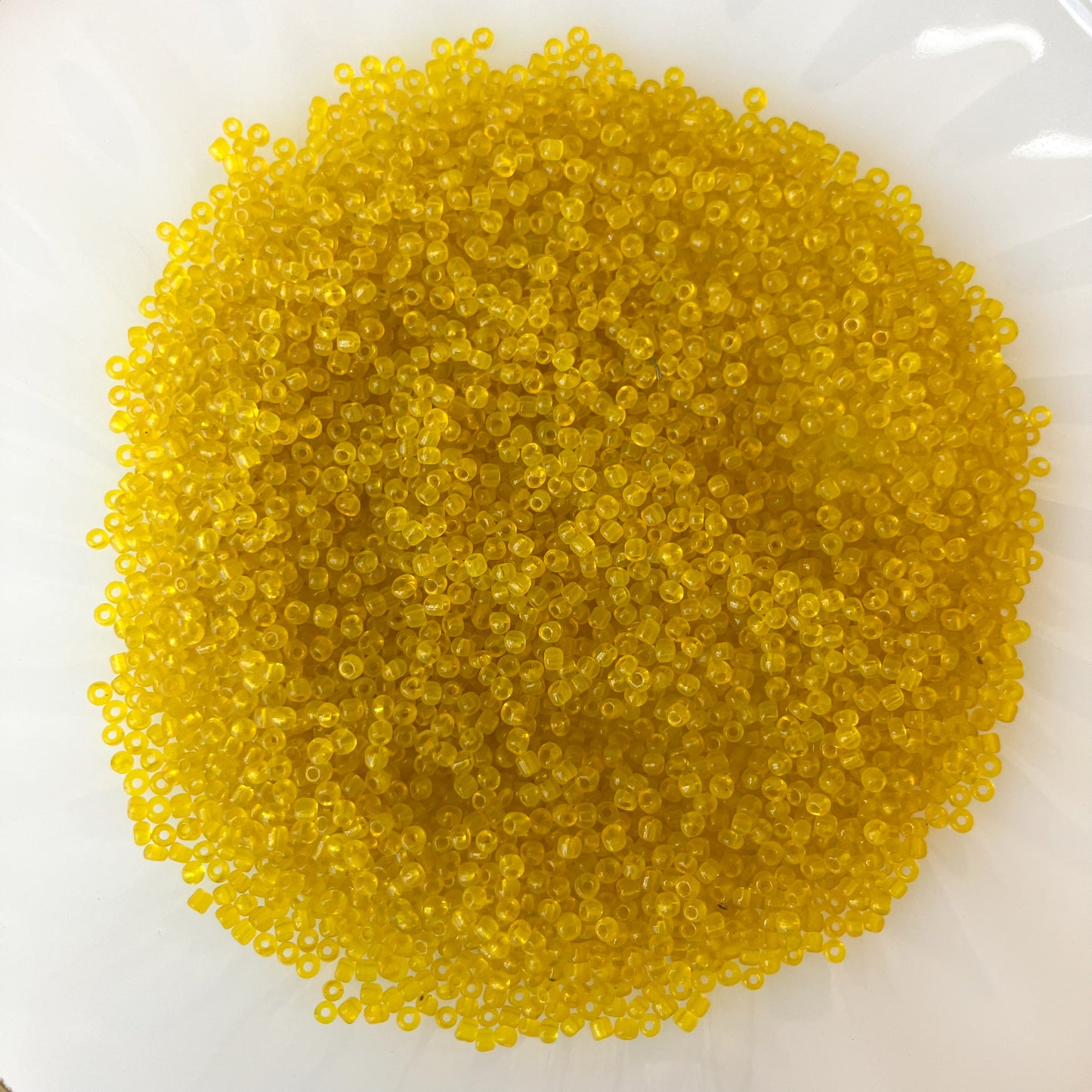 11/0 Transparent Yellow Seed Beads