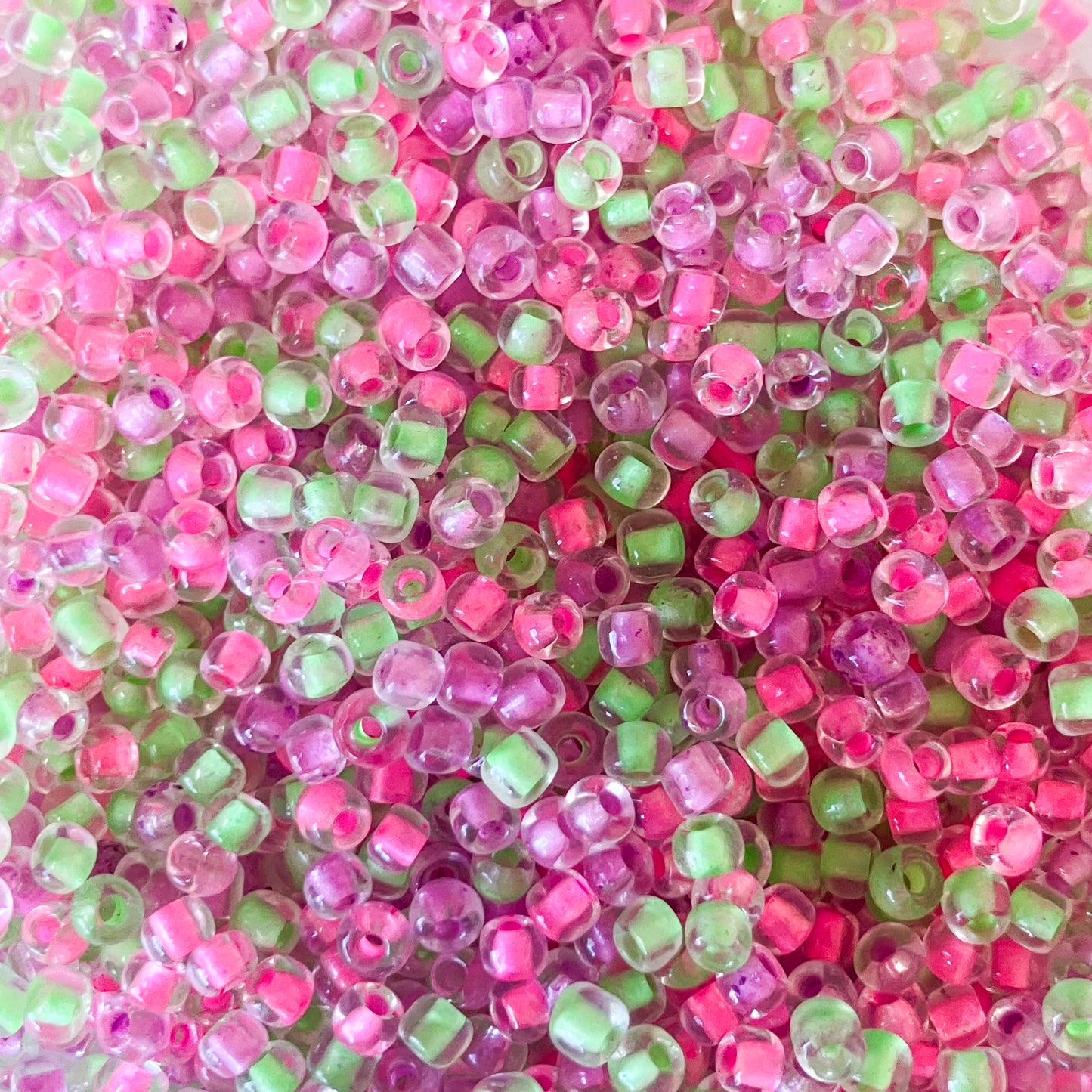 8/0 Neon Mix Seed Beads – Bright, Bold Colors for Creative Designs