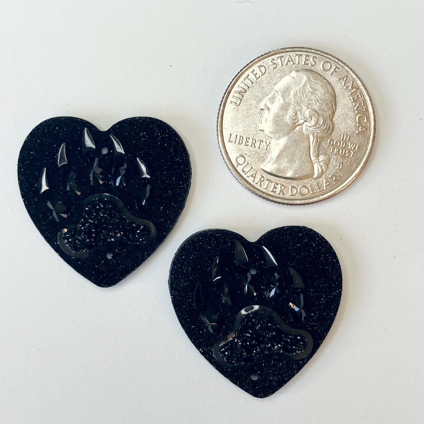 Black Heart-Shaped Bear Claw Resin Centers - Set of 2